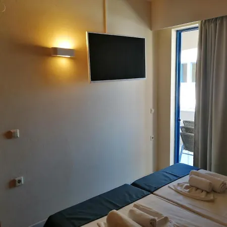 Eleni Beach 3*